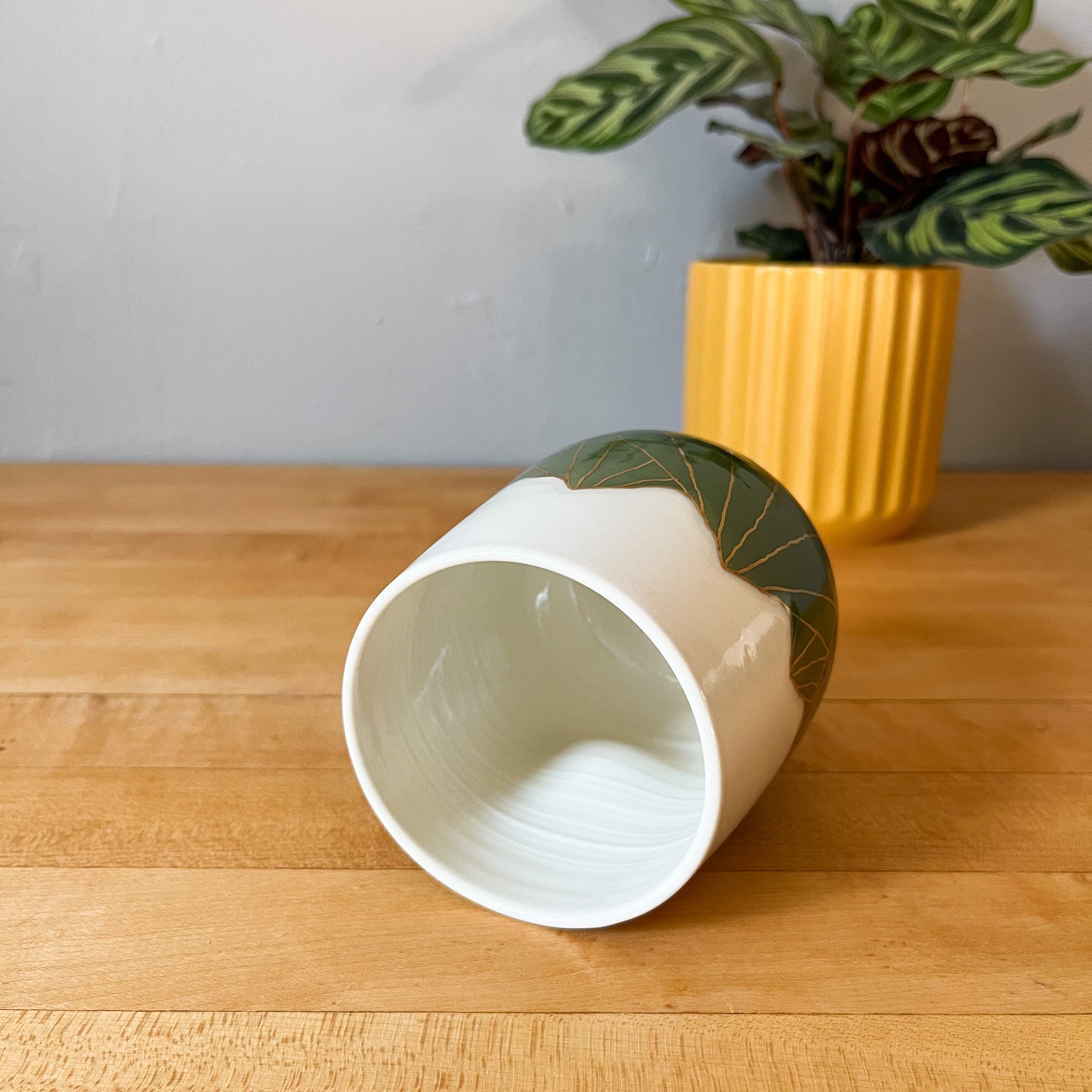 olive golden hour thumbler 2